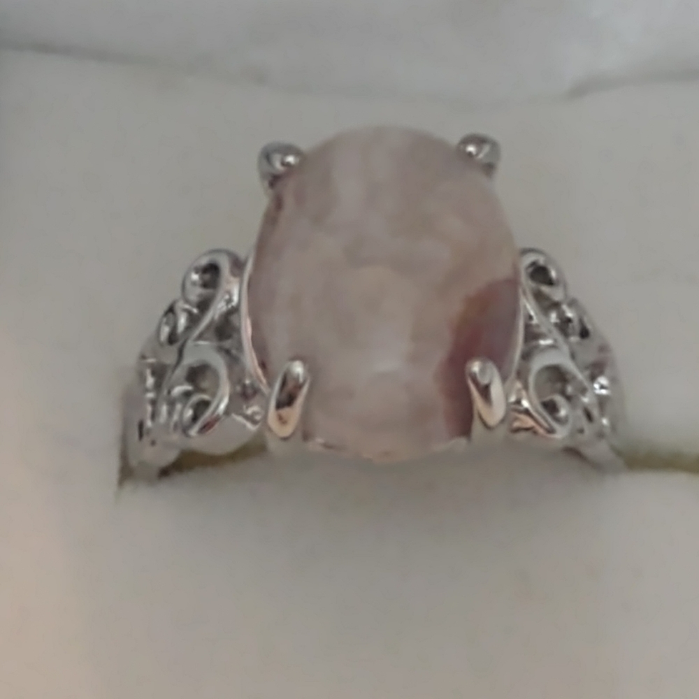 New women's size 6 1/4 ring - Picture 1 of 3